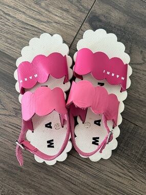 Marni Kids Pink Scalloped Strap Sandals